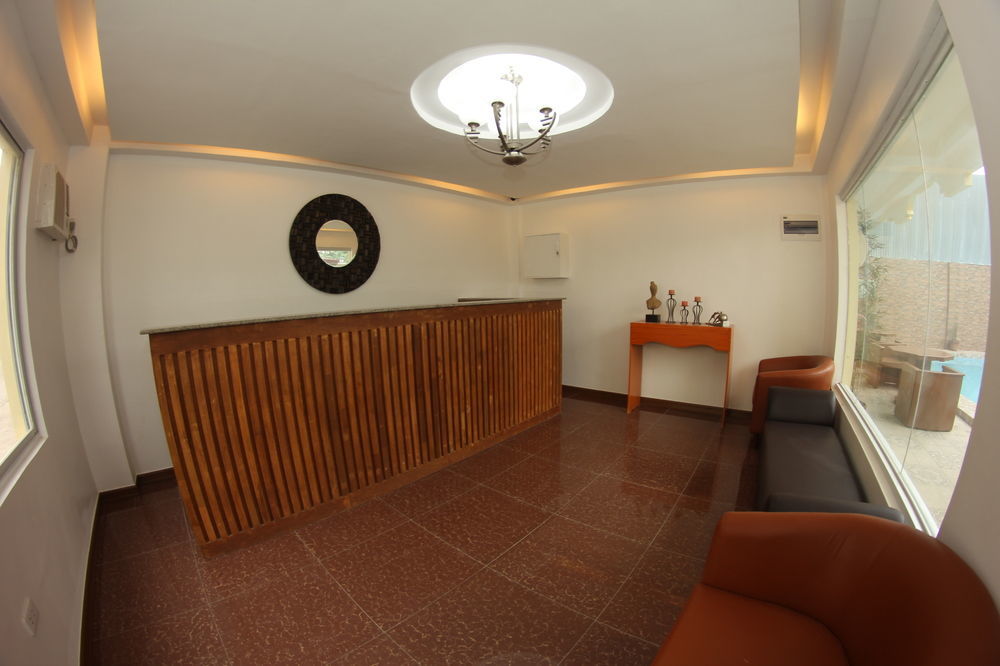 ลาเซียวีลล์ รีสอร์ต แอนด์ โฮเต็ล Hotel มักตัน ภายนอก รูปภาพ